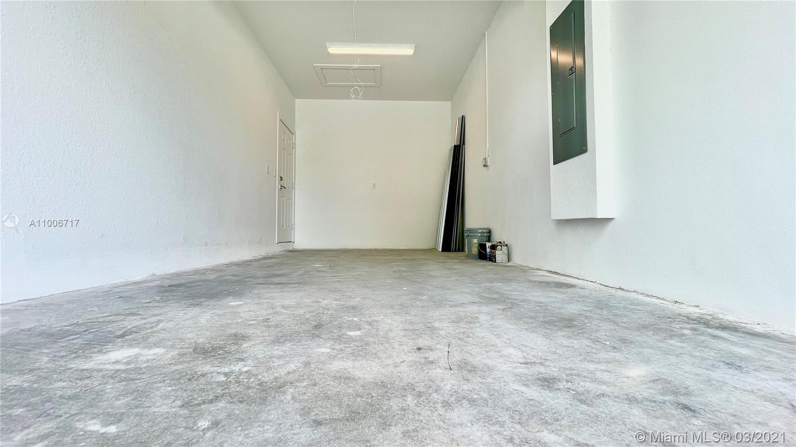 See details / sq. ft. $ 2021-03-02 0 Photo