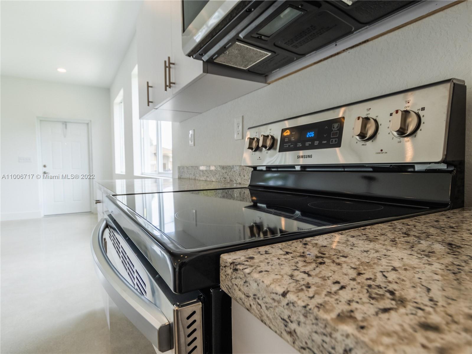 See details / sq. ft. $ 2021-03-02 0 Photo