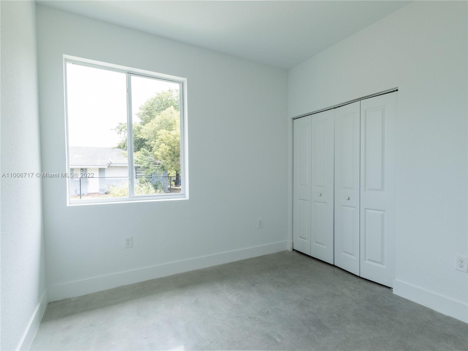 See details / sq. ft. $ 2021-03-02 0 Photo