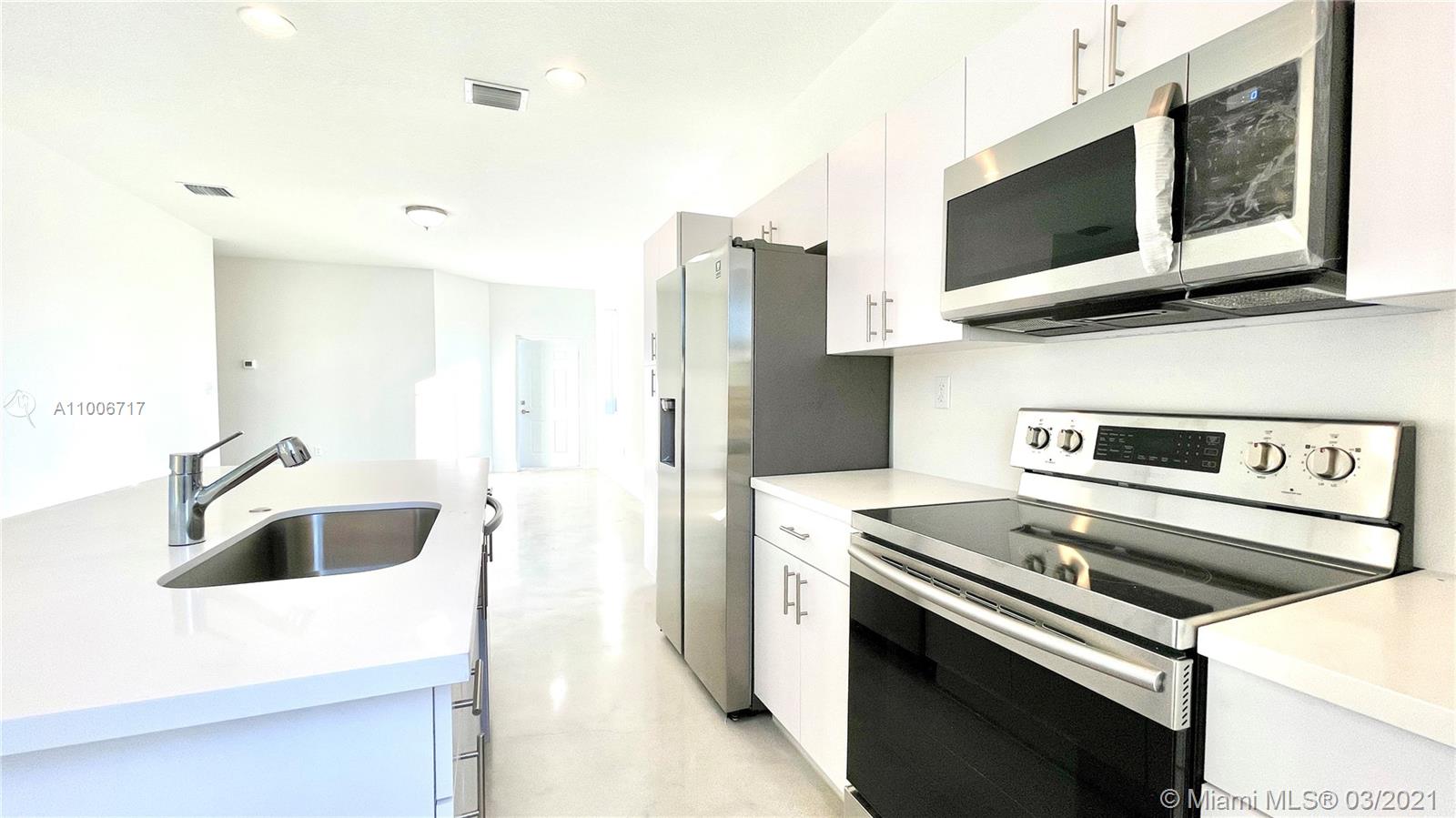 See details / sq. ft. $ 2021-03-02 0 Photo