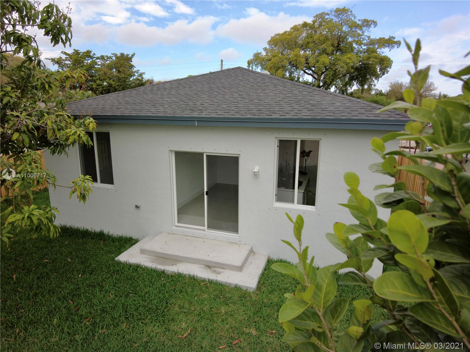 See details / sq. ft. $ 2021-03-02 0 Photo