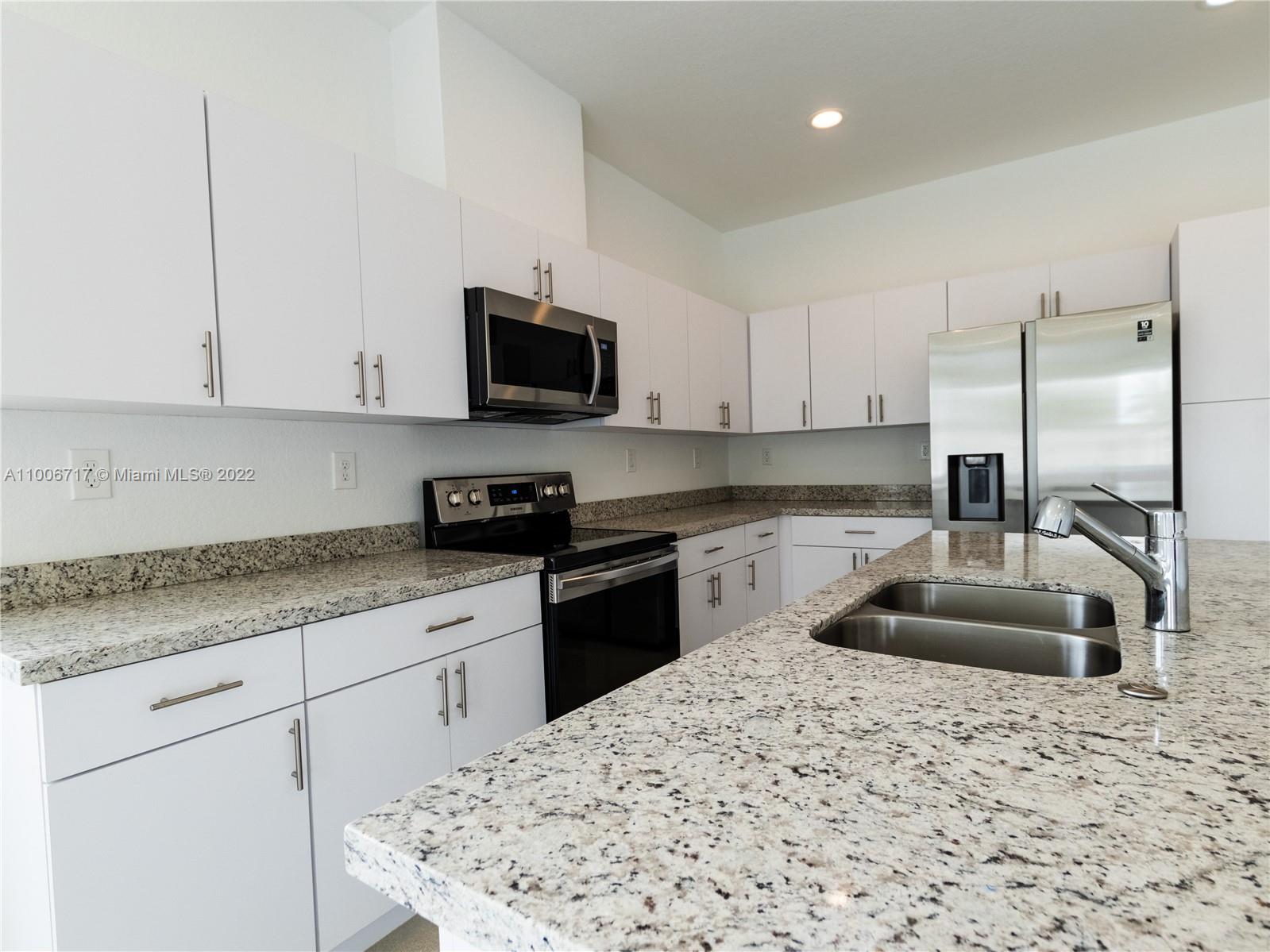 See details / sq. ft. $ 2021-03-02 0 Photo