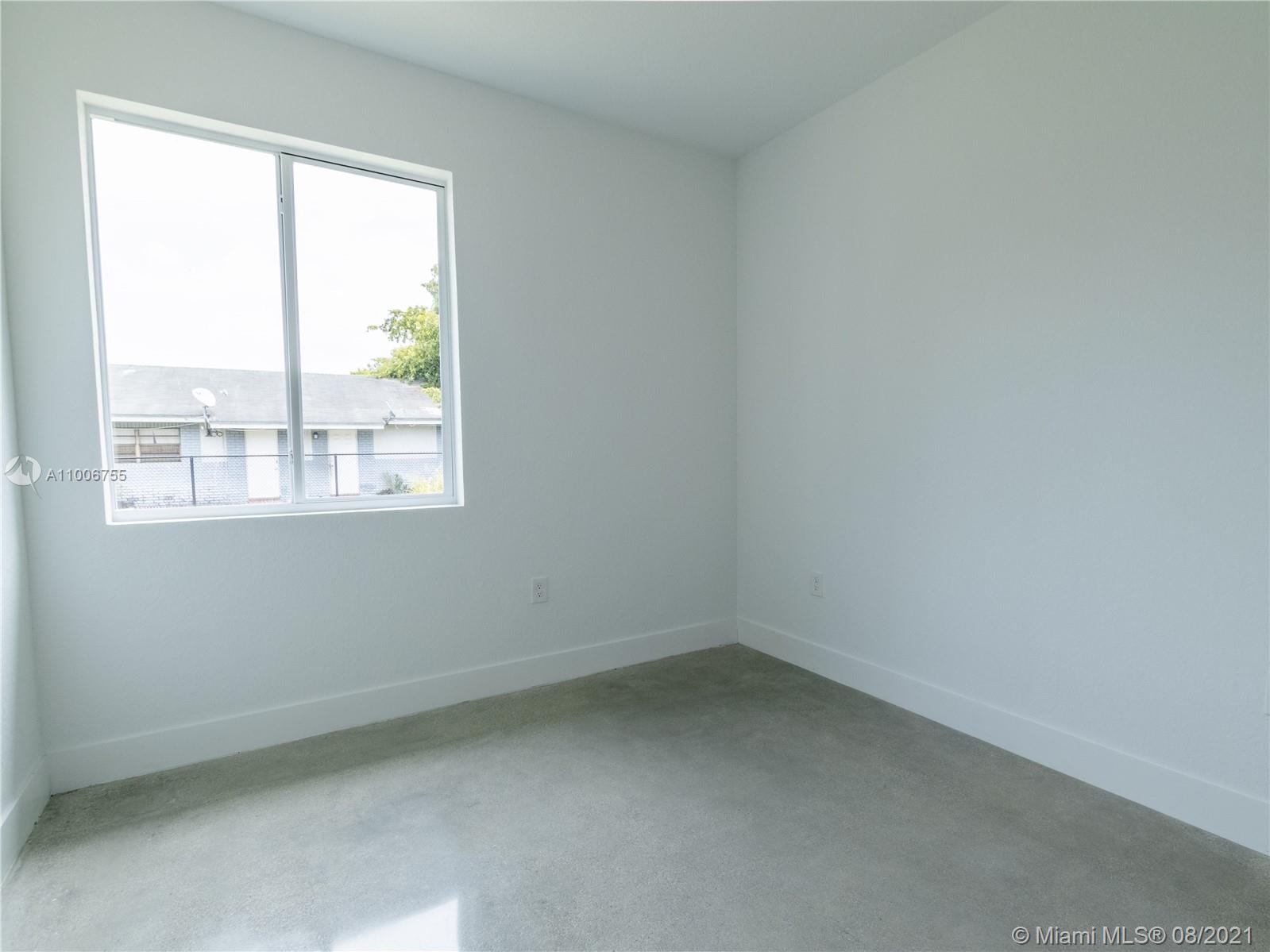 See details / sq. ft. $ 2021-03-02 0 Photo