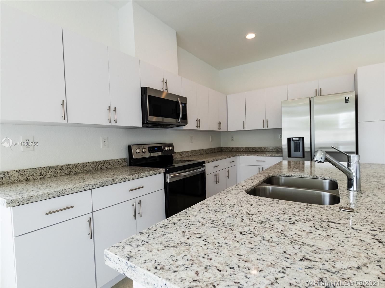 See details / sq. ft. $ 2021-03-02 0 Photo