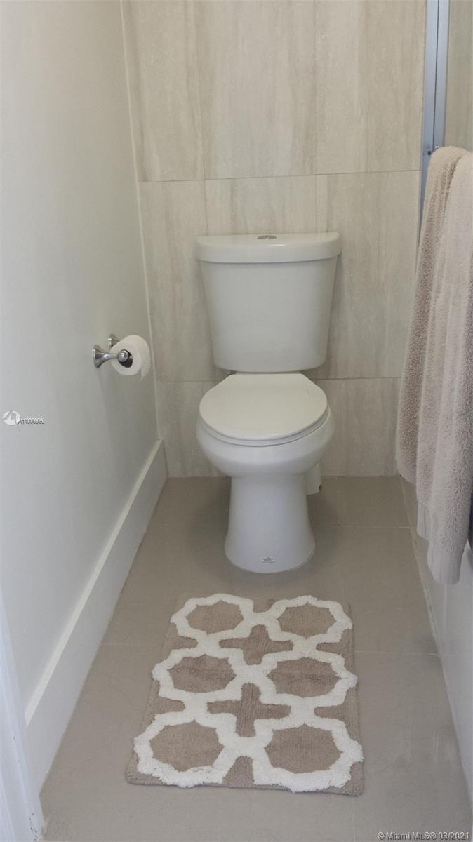 Photo of 16919 Bay Rd #608, Sunny Isles Beach, Florida, 33160 -