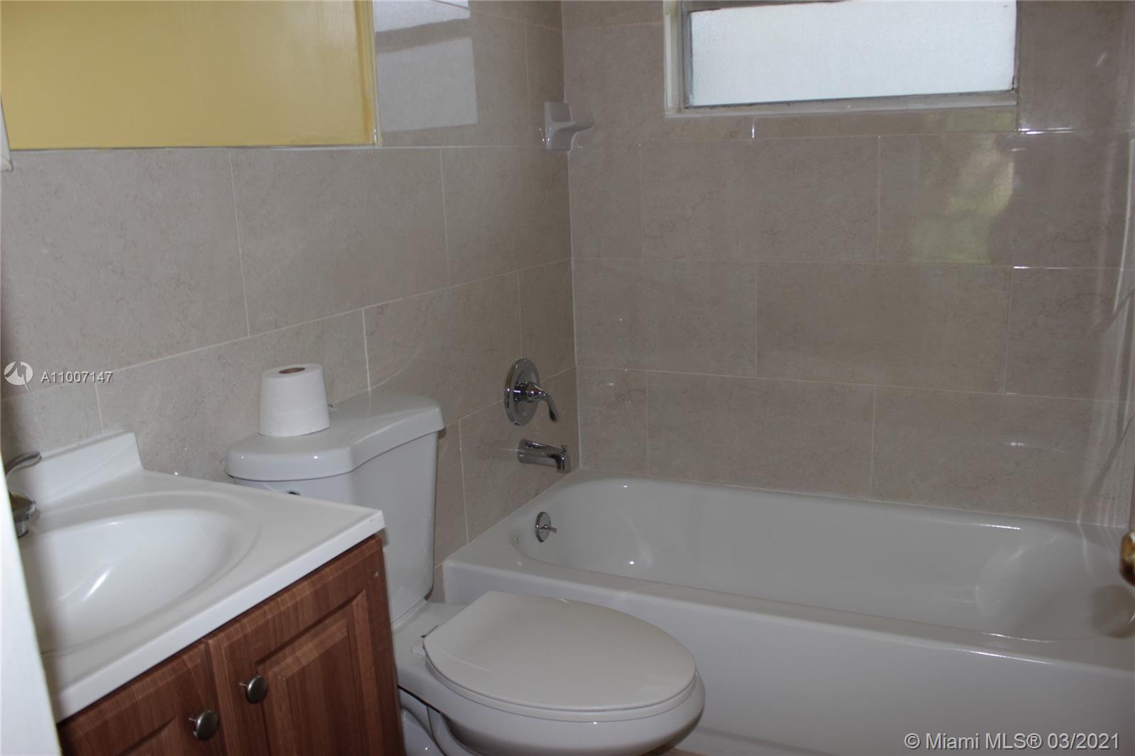 See details / 1570 sq. ft. $ 2021-03-16 0 Photo
