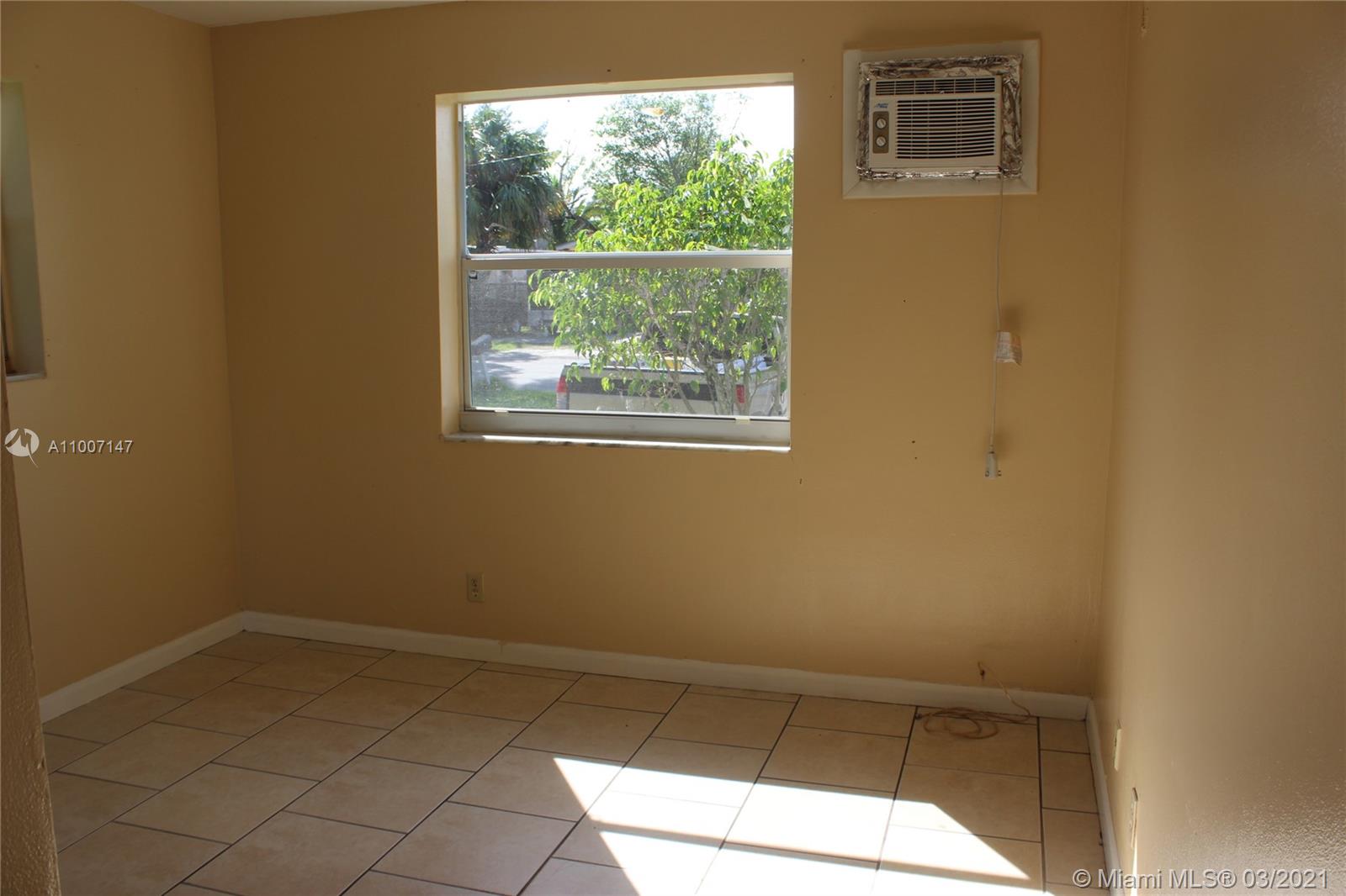 See details / 1570 sq. ft. $ 2021-03-16 0 Photo
