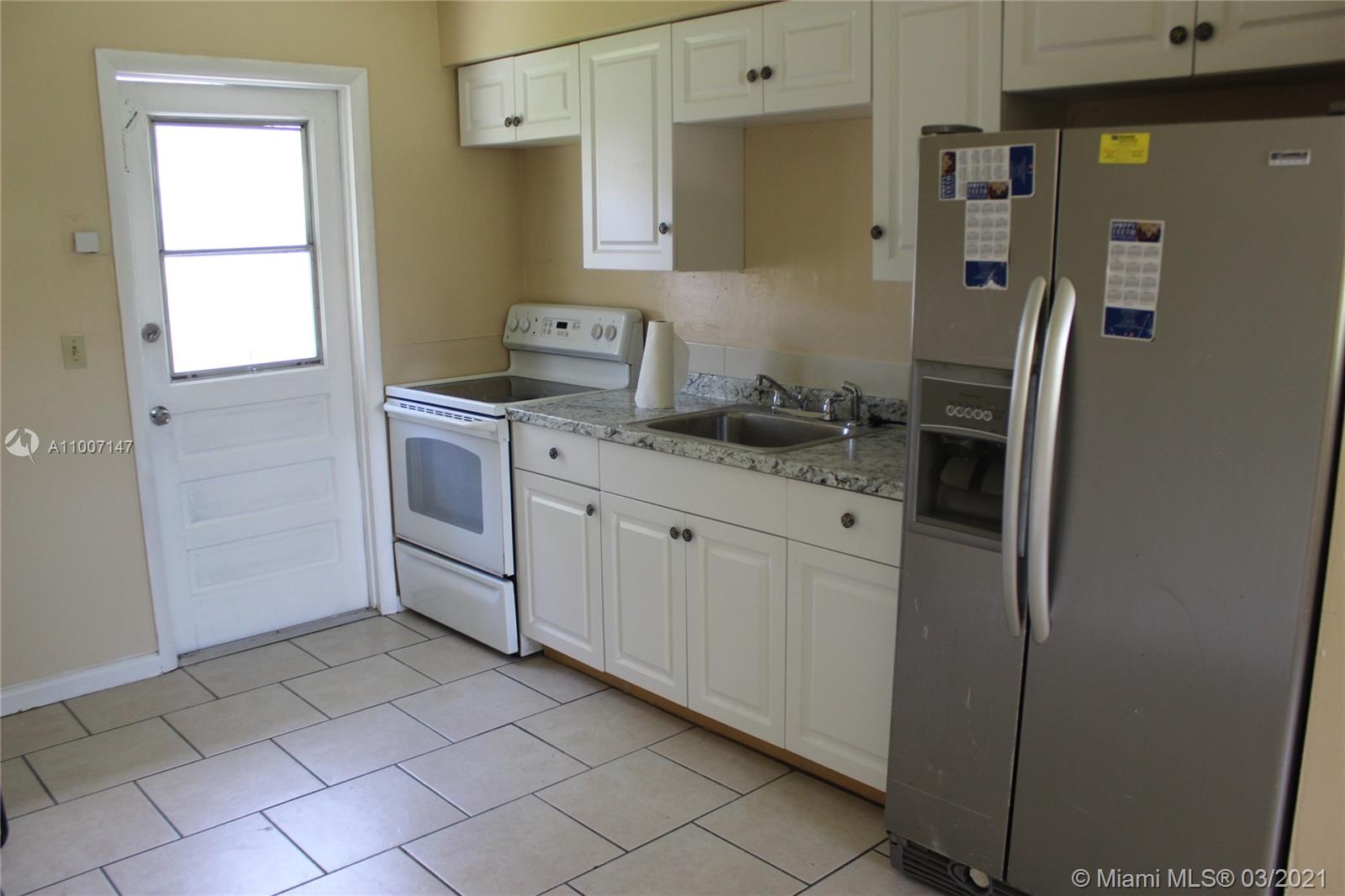 See details / 1570 sq. ft. $ 2021-03-16 0 Photo