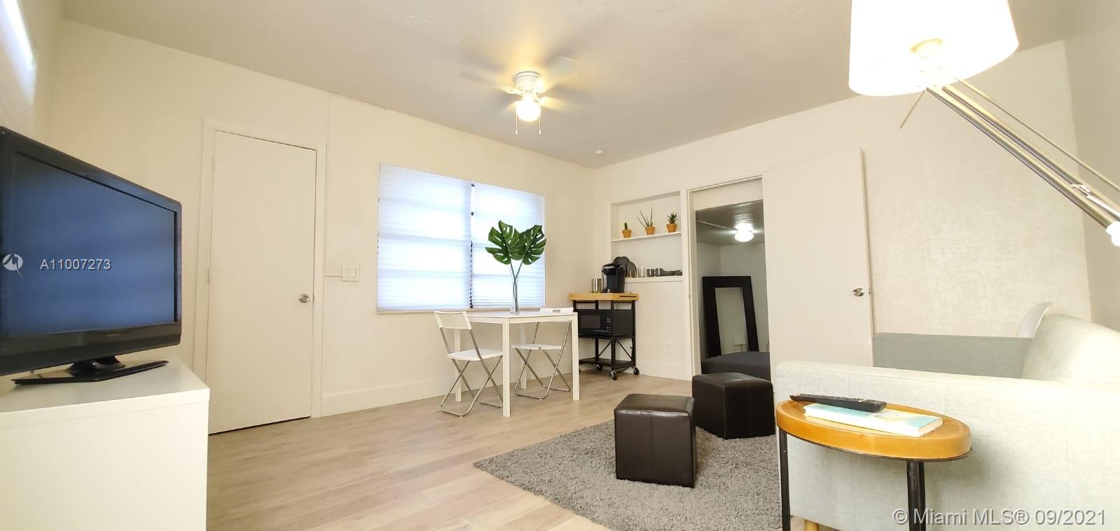 See details / 1924 sq. ft. $ 2021-03-03 0 Photo