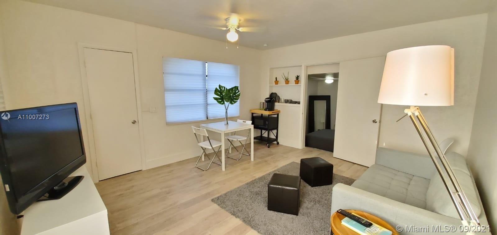 See details / 1924 sq. ft. $ 2021-03-03 0 Photo