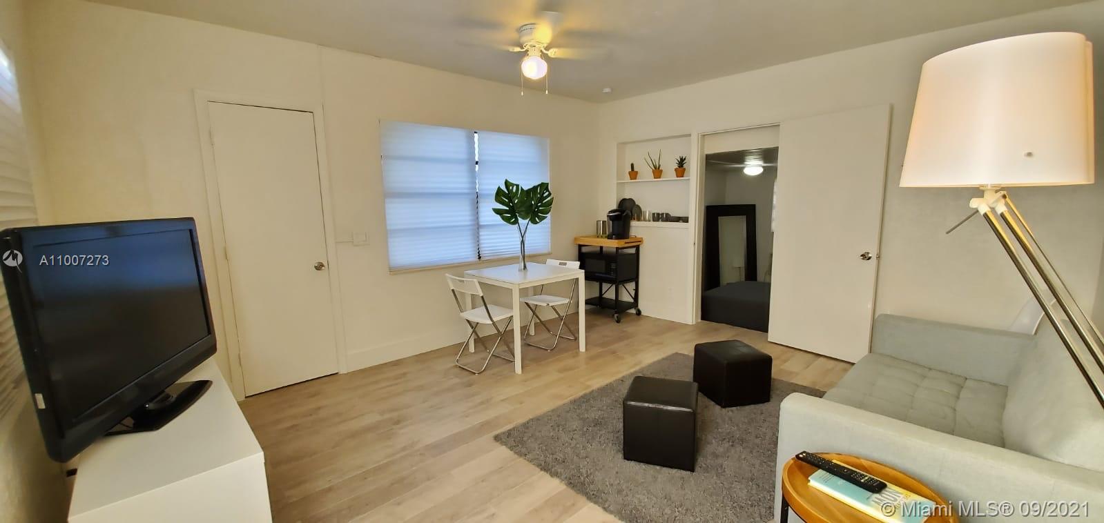 See details / 1924 sq. ft. $ 2021-03-03 0 Photo