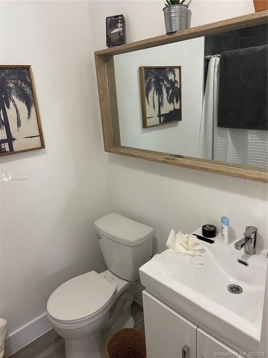 See details / 1924 sq. ft. $ 2021-03-03 0 Photo