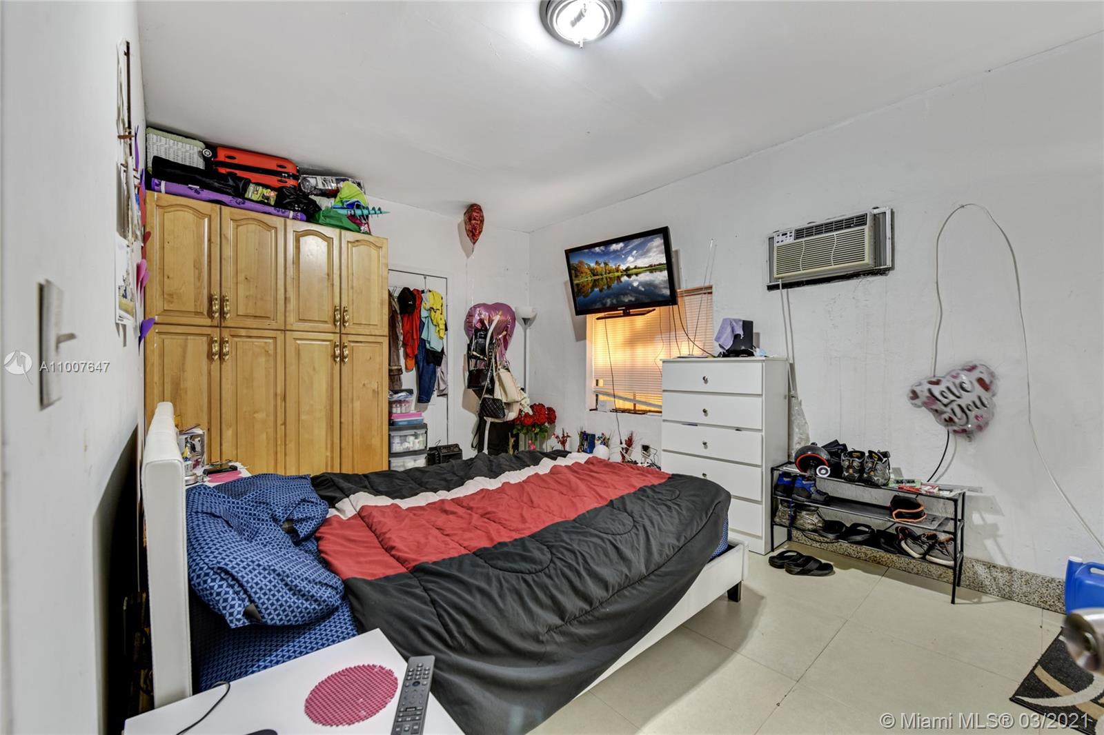 See details / 1244 sq. ft. $ 2021-03-03 0 Photo