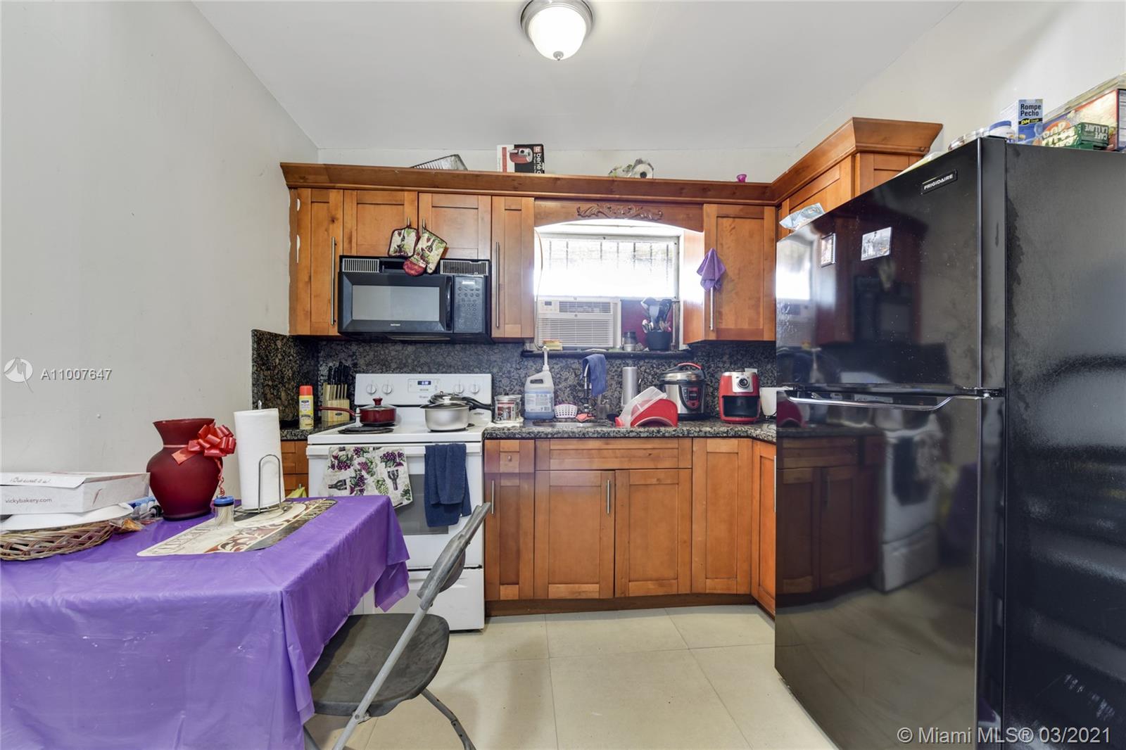 See details / 1244 sq. ft. $ 2021-03-03 0 Photo