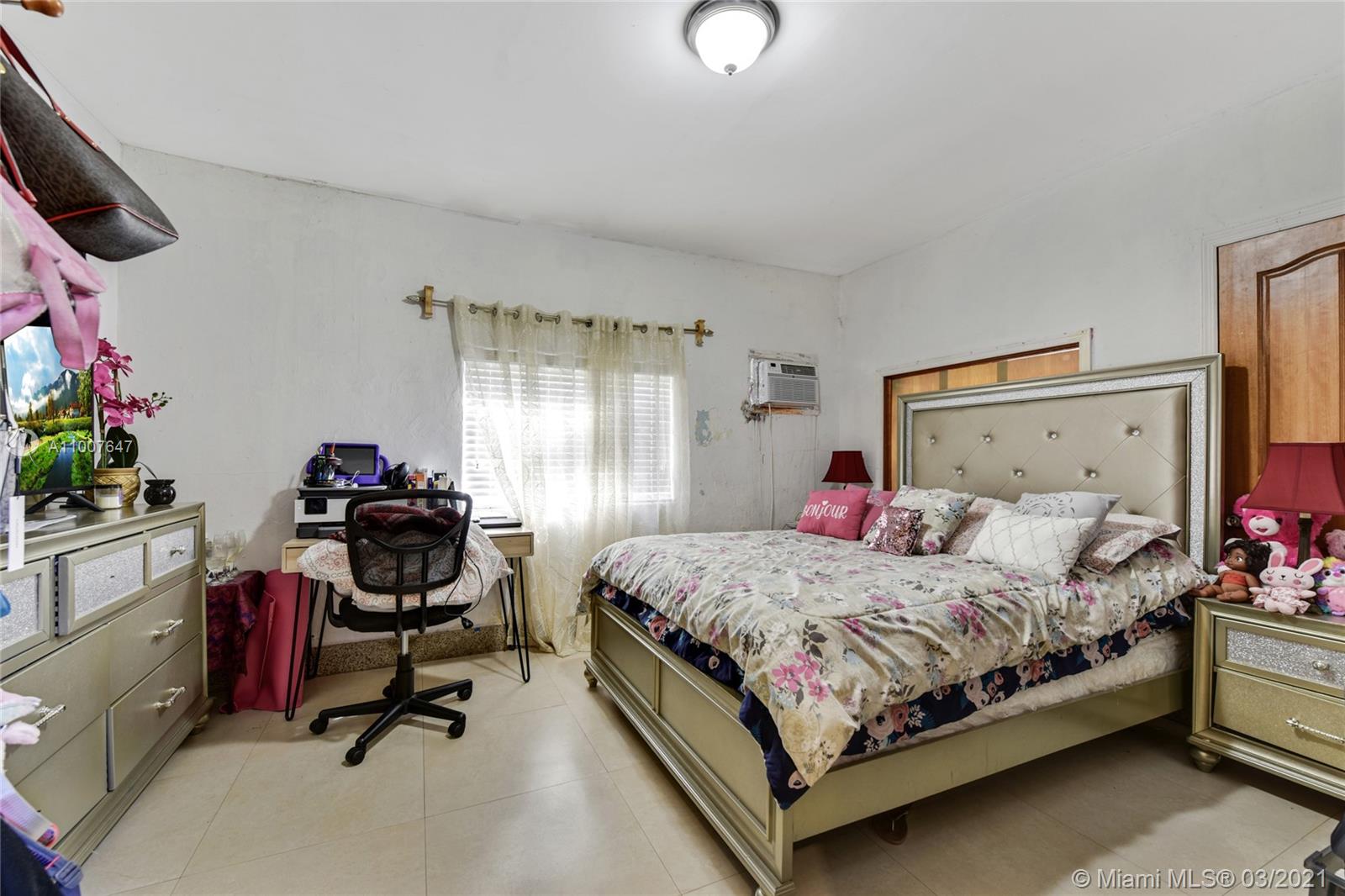 See details / 1244 sq. ft. $ 2021-03-03 0 Photo
