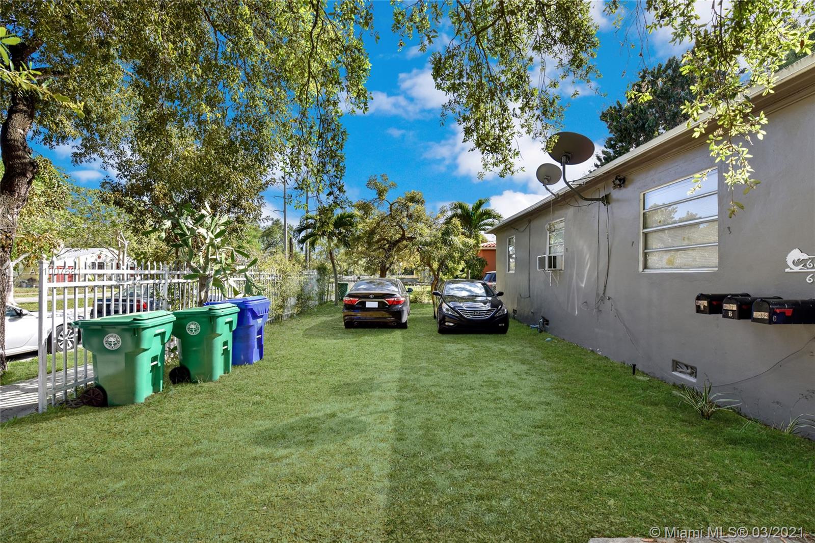 See details / 1304 sq. ft. $ 2021-03-03 0 Photo