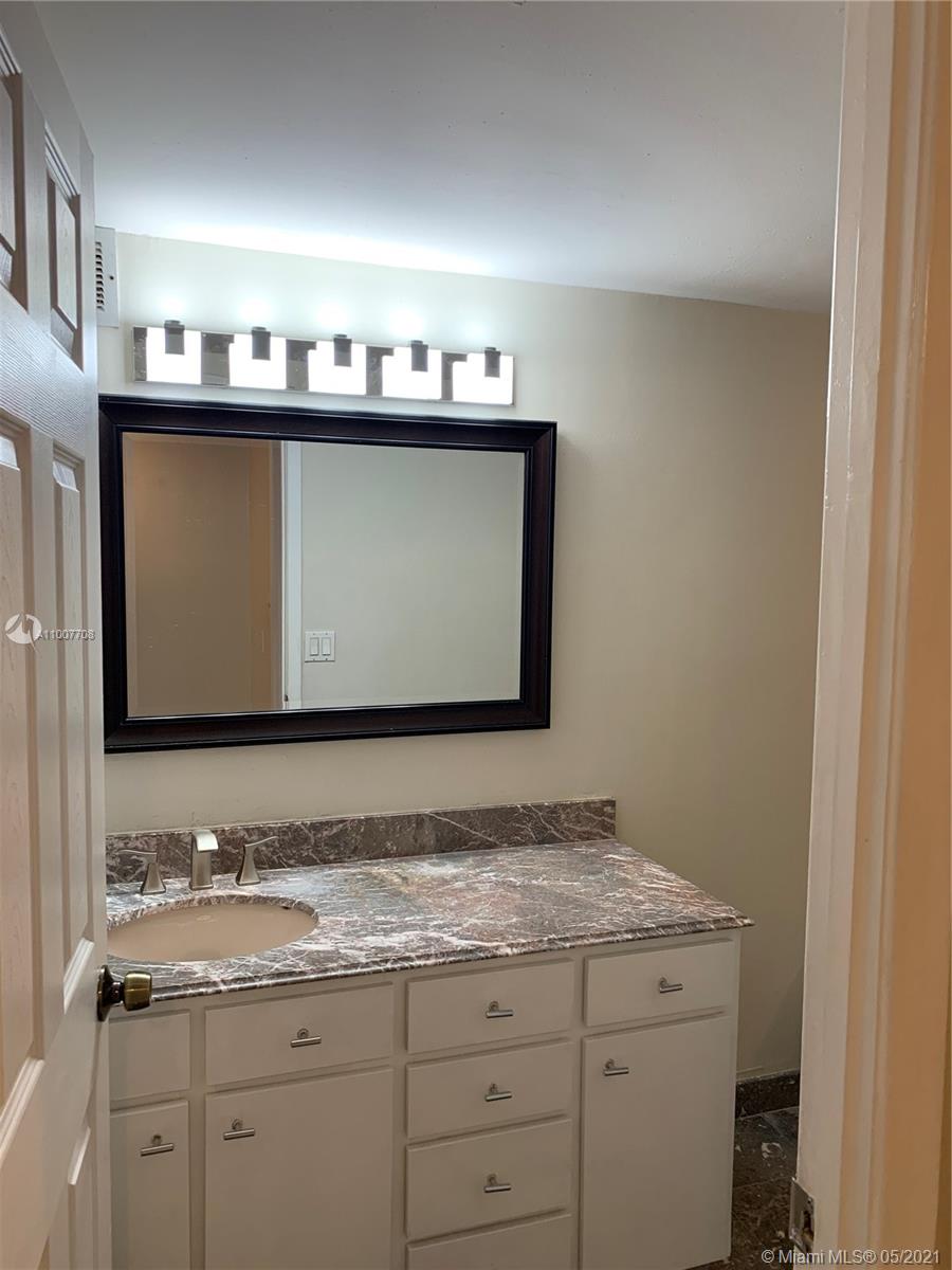 Photo of 2500 Parkview Dr #616, Hallandale Beach, Florida, 33009 -