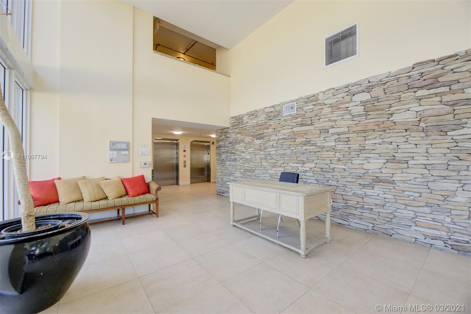 See details A2-6 / sq. ft. $ 2021-04-14 0 Photo