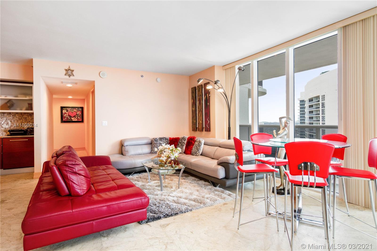 Ver detalles 4110 2 / 2 1782 sq. ft. $ 2021-03-04 0 foto