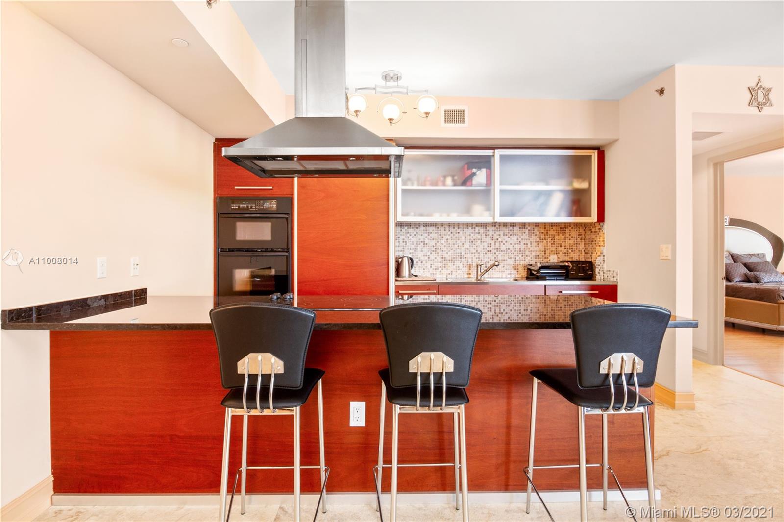 Ver detalles 4110 2 / 2 1782 sq. ft. $ 2021-03-04 0 foto