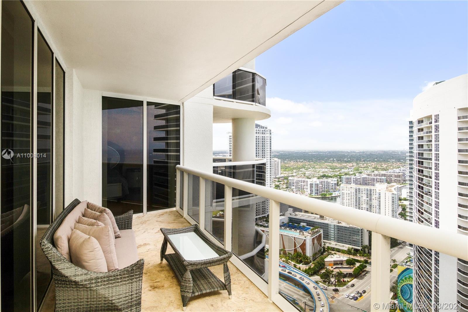 Ver detalles 4110 2 / 2 1782 sq. ft. $ 2021-03-04 0 foto