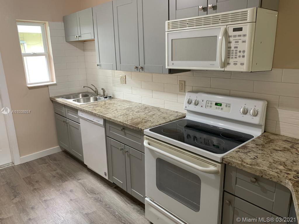 See details / 1979 sq. ft. $ 2021-03-04 0 Photo