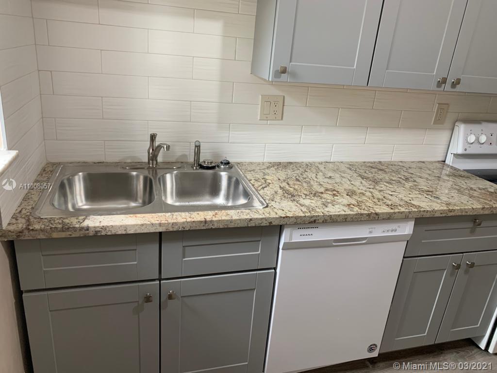 See details / 1979 sq. ft. $ 2021-03-04 0 Photo