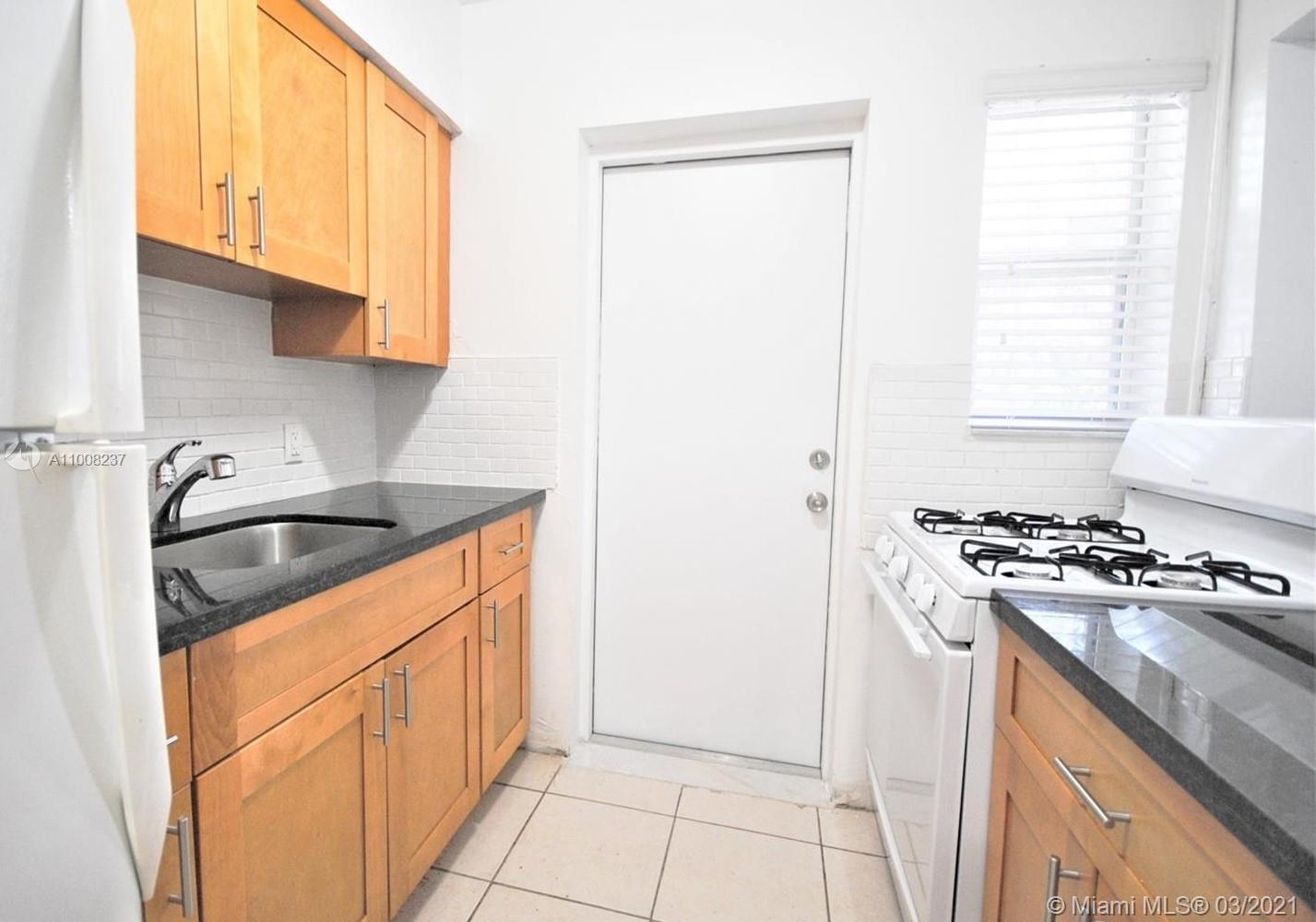 See details / sq. ft. $ 2021-03-17 0 Photo