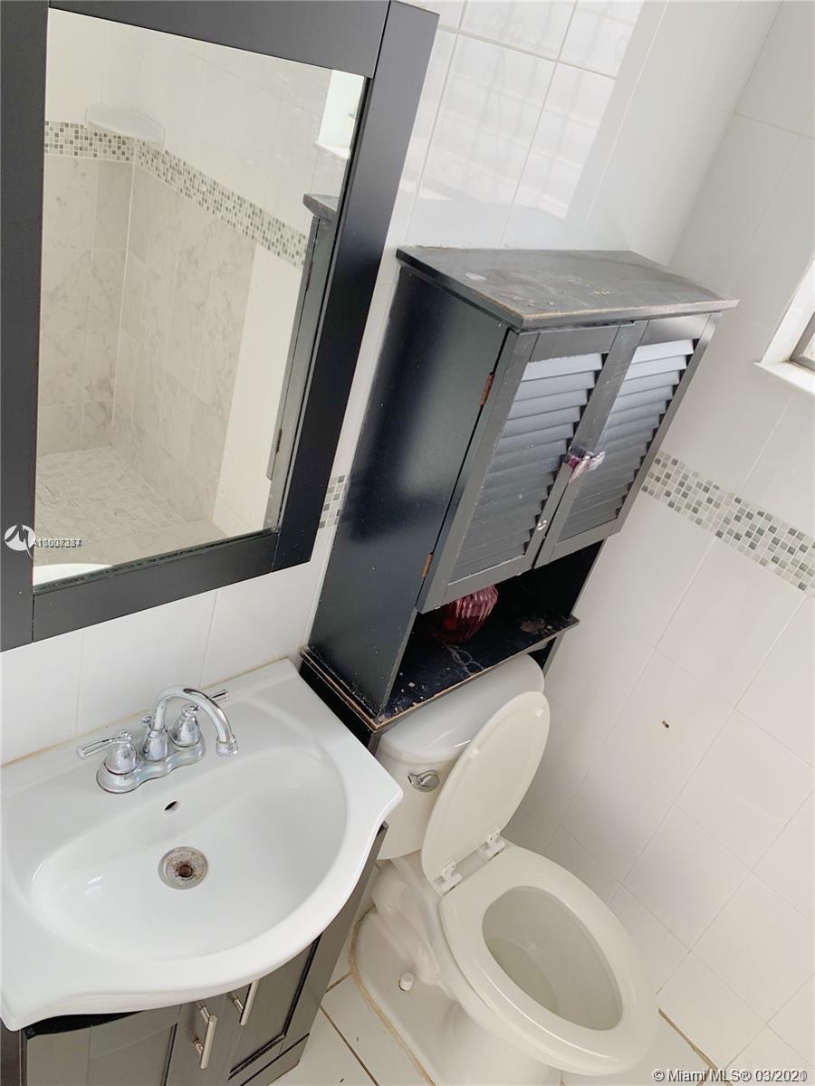See details / 1881 sq. ft. $ 2021-03-04 0 Photo