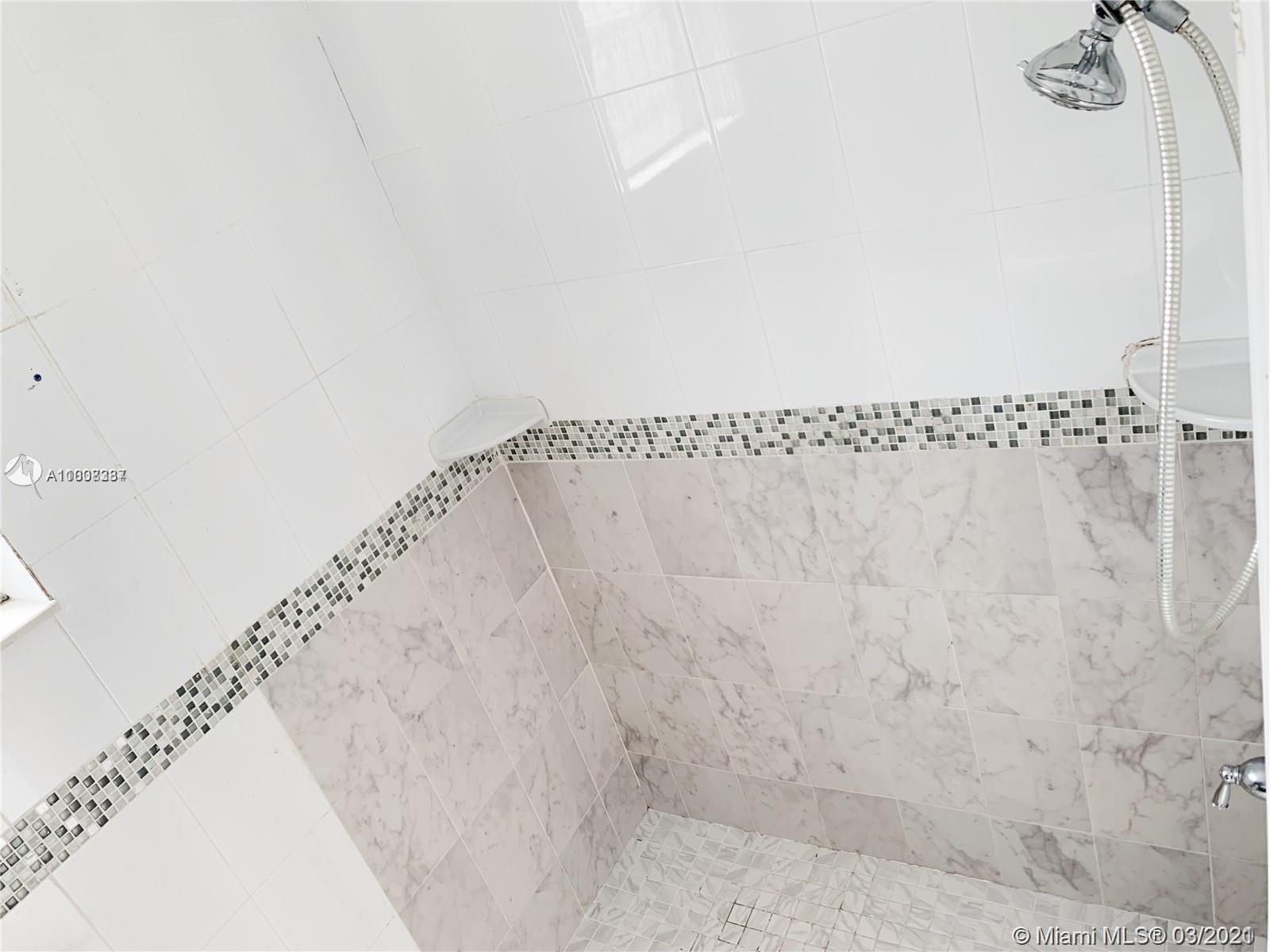 See details / 1881 sq. ft. $ 2021-03-04 0 Photo