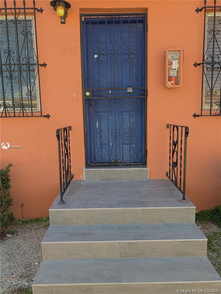 See details / 1881 sq. ft. $ 2021-03-04 0 Photo