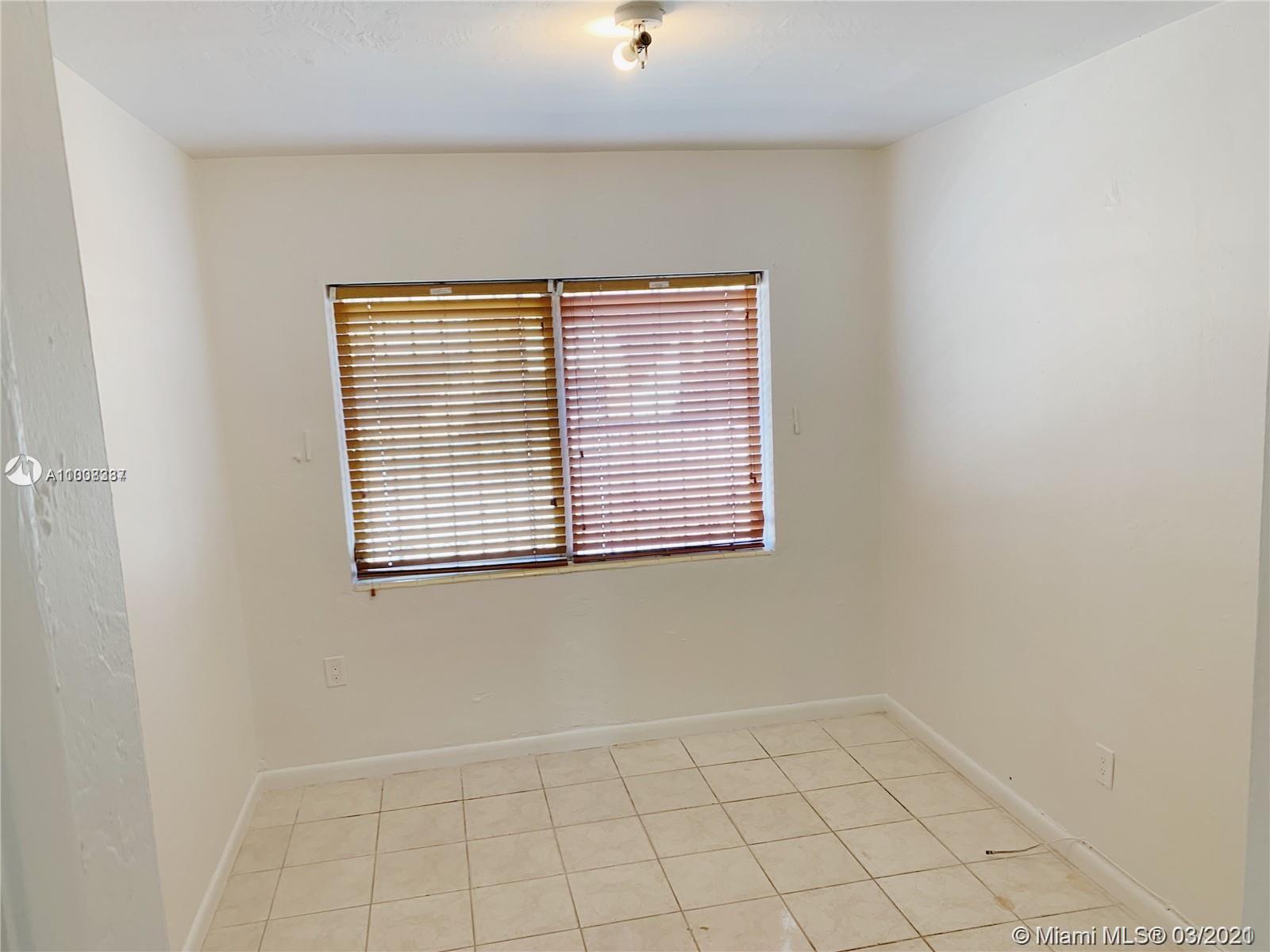 See details / 1881 sq. ft. $ 2021-03-04 0 Photo
