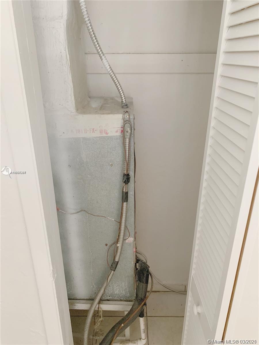 See details / 1881 sq. ft. $ 2021-03-04 0 Photo