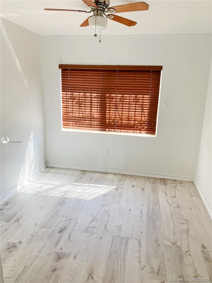 See details / 1881 sq. ft. $ 2021-03-04 0 Photo