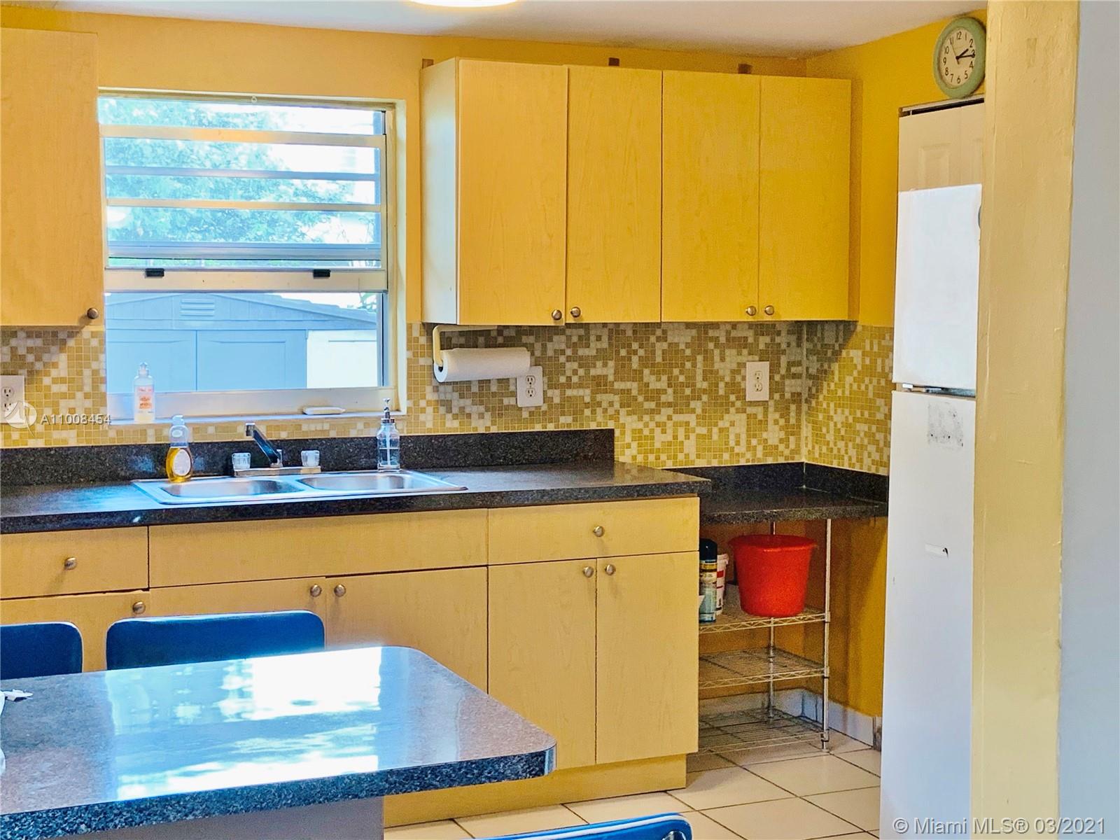 See details / 1431 sq. ft. $ 2021-03-04 0 Photo