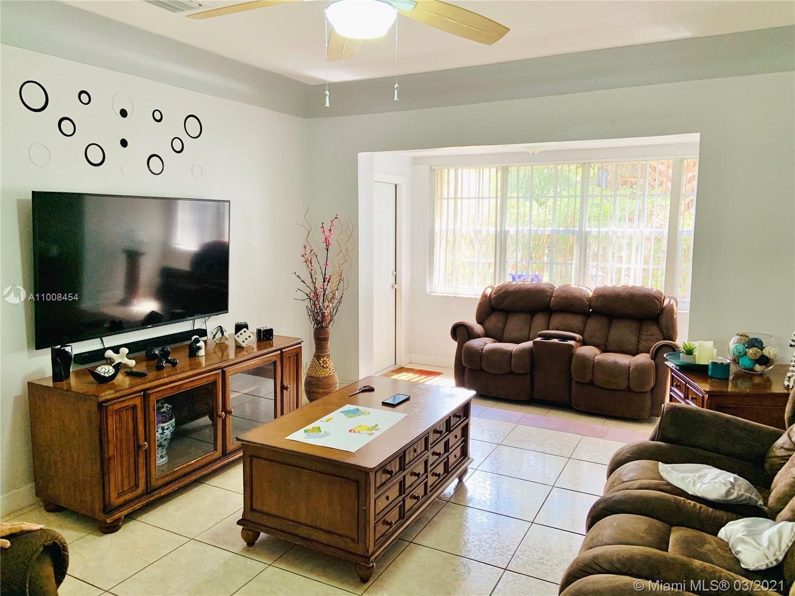 See details / 1431 sq. ft. $ 2021-03-04 0 Photo