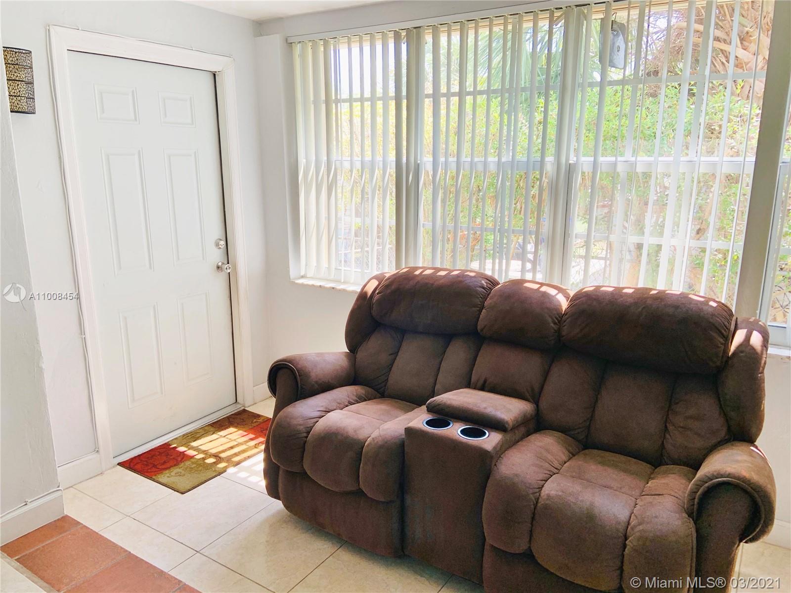 See details / 1431 sq. ft. $ 2021-03-04 0 Photo