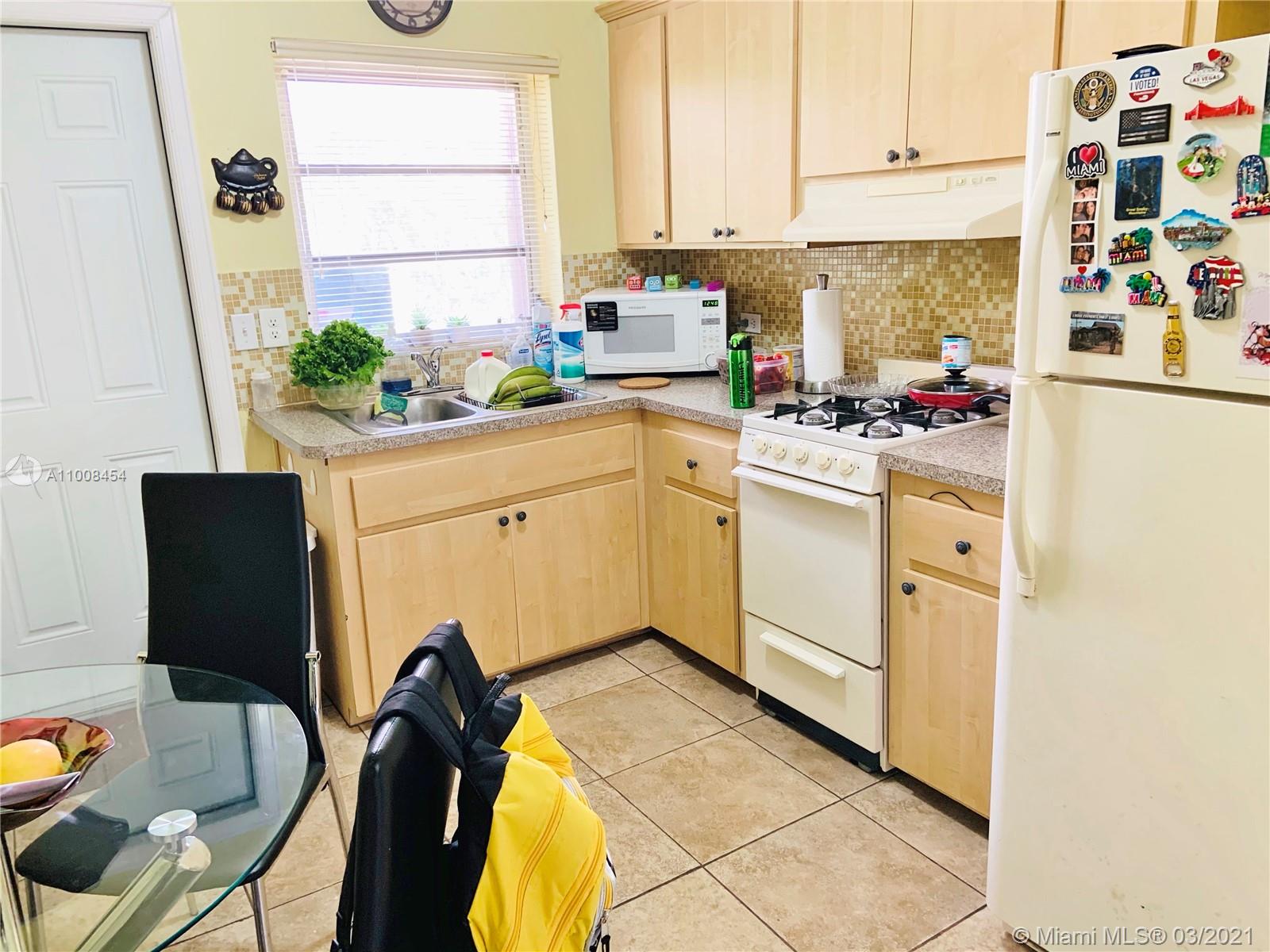 See details / 1431 sq. ft. $ 2021-03-04 0 Photo