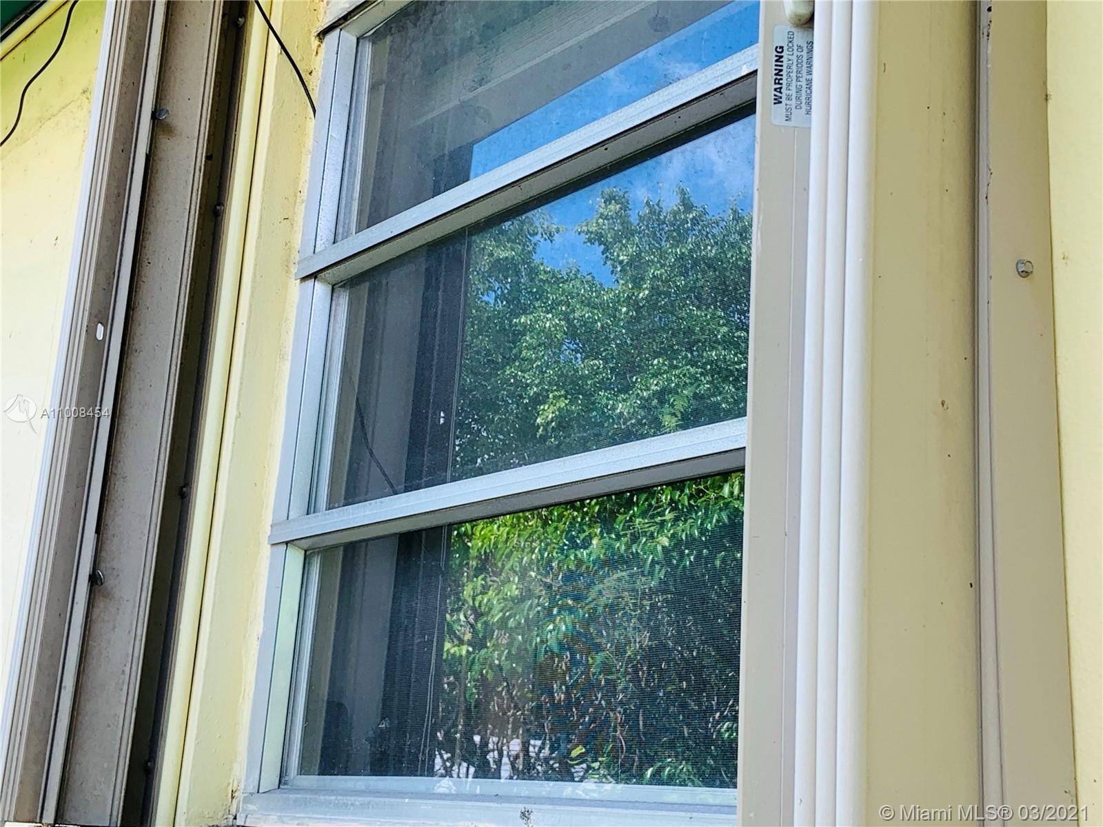 See details / 1431 sq. ft. $ 2021-03-04 0 Photo