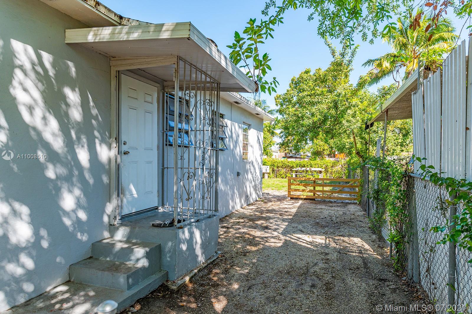See details / 1227 sq. ft. $ 2021-04-07 0 Photo