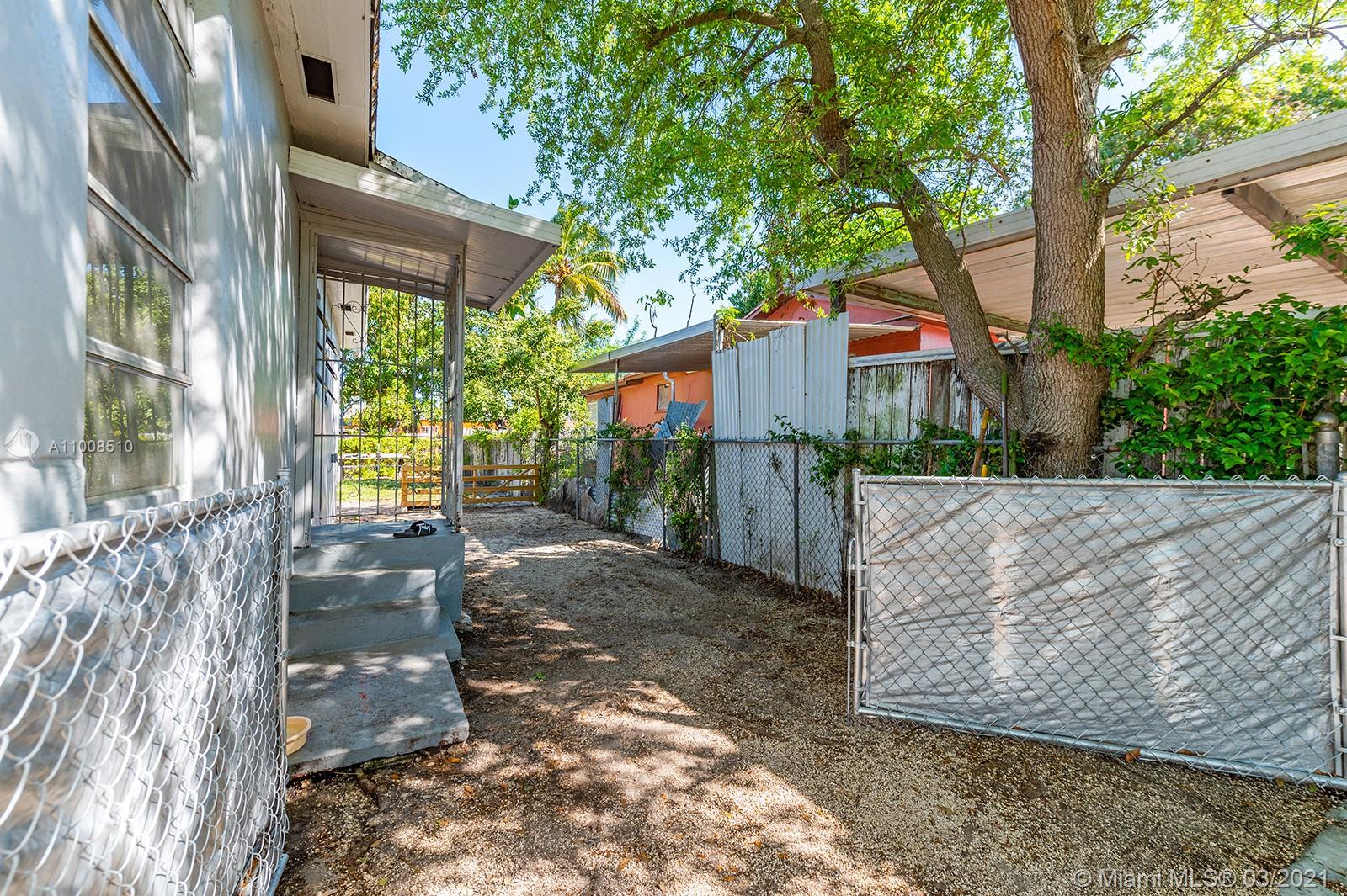 See details / 1227 sq. ft. $ 2021-04-07 0 Photo
