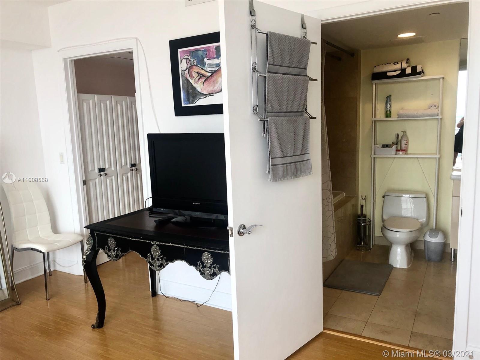 Ver detalles 2107 1 / 1 871 sq. ft. $ 2021-04-19 0 foto