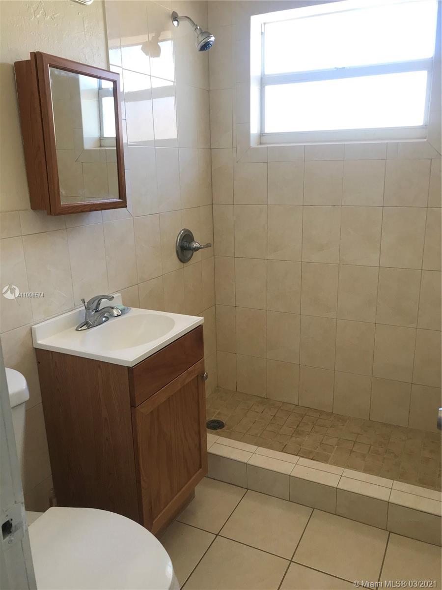 See details / 1320 sq. ft. $ 2021-03-05 0 Photo
