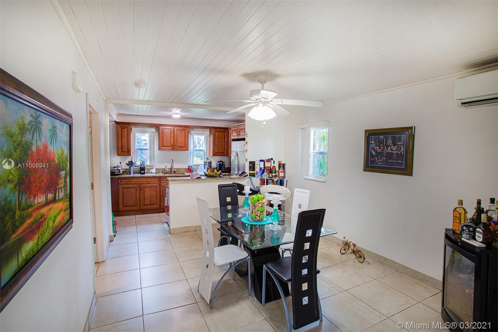 See details / 2020 sq. ft. $ 2021-04-08 0 Photo