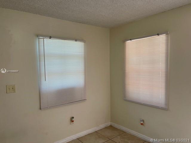 See details / 2045 sq. ft. $ 2021-03-07 0 Photo
