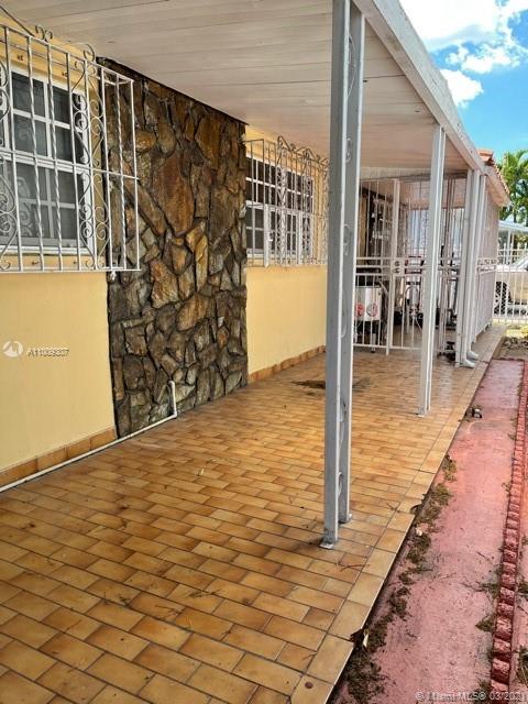 See details / 2045 sq. ft. $ 2021-03-07 0 Photo