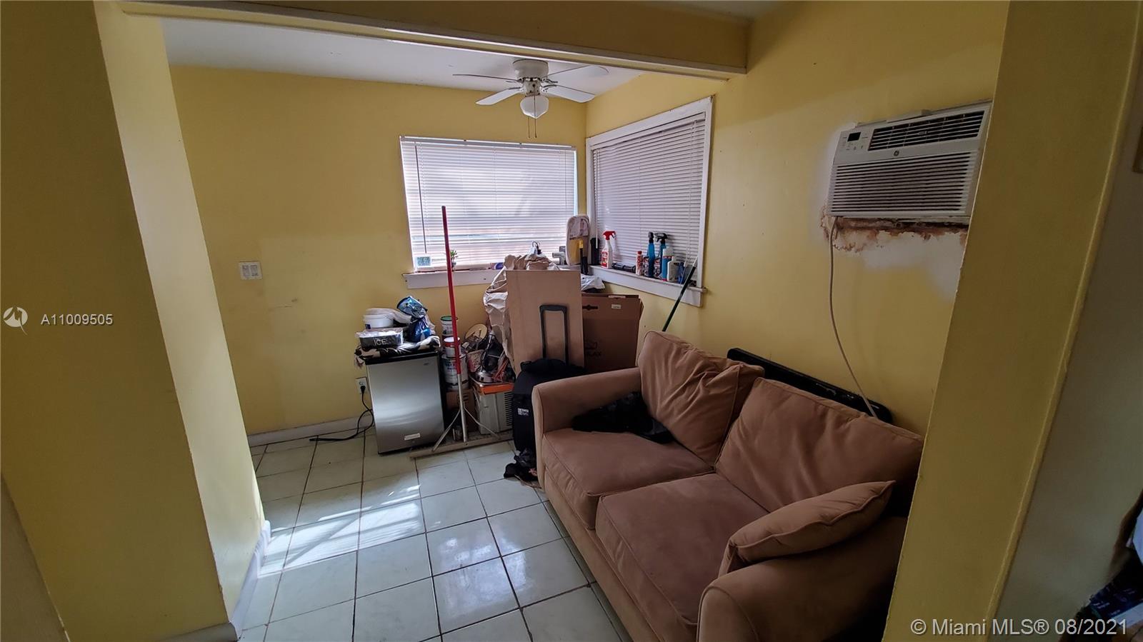 See details / 1441 sq. ft. $ 2021-03-10 0 Photo