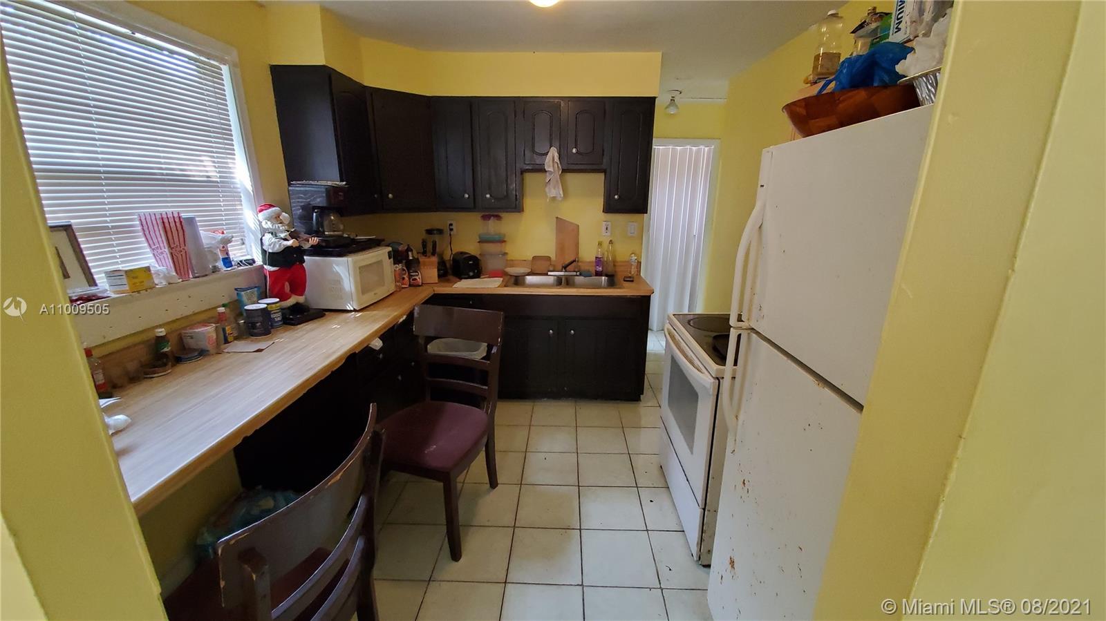 See details / 1441 sq. ft. $ 2021-03-10 0 Photo