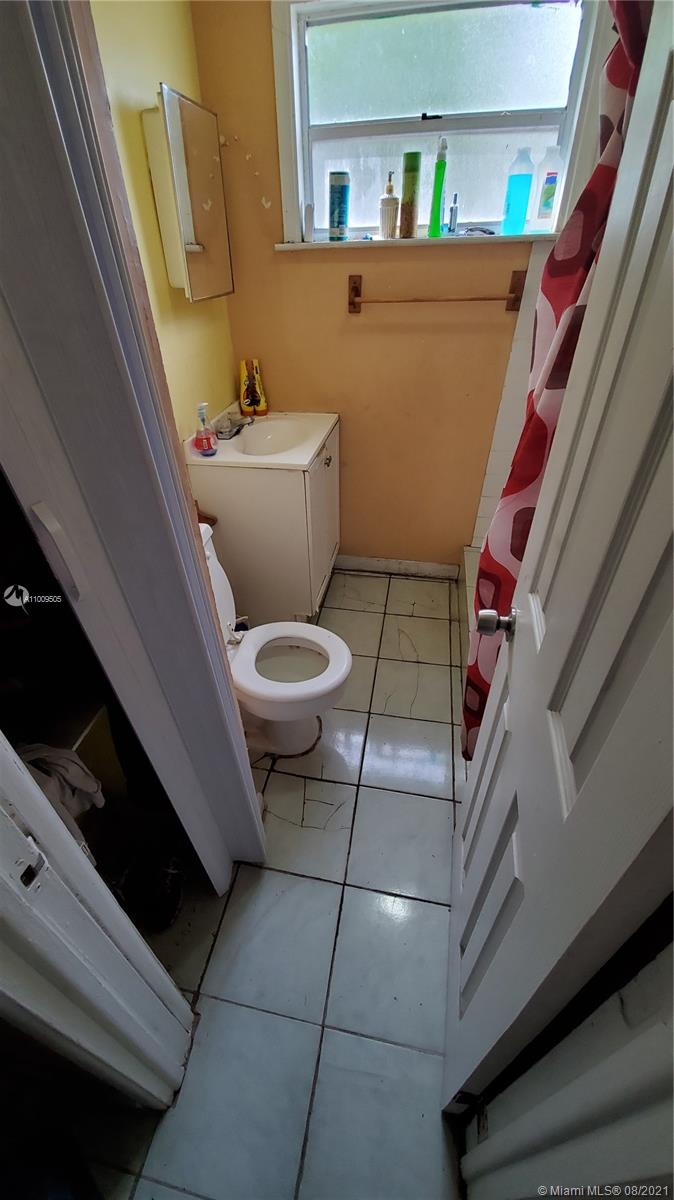 See details / 1441 sq. ft. $ 2021-03-10 0 Photo