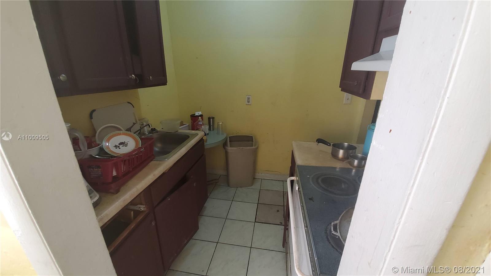 See details / 1441 sq. ft. $ 2021-03-10 0 Photo